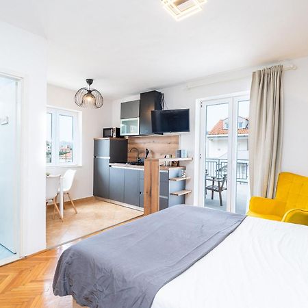 Apartments Marivo Lapad Dubrovnik Eksteriør bilde
