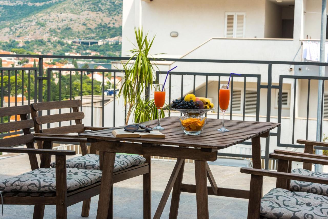 Apartments Marivo Lapad Dubrovnik Eksteriør bilde